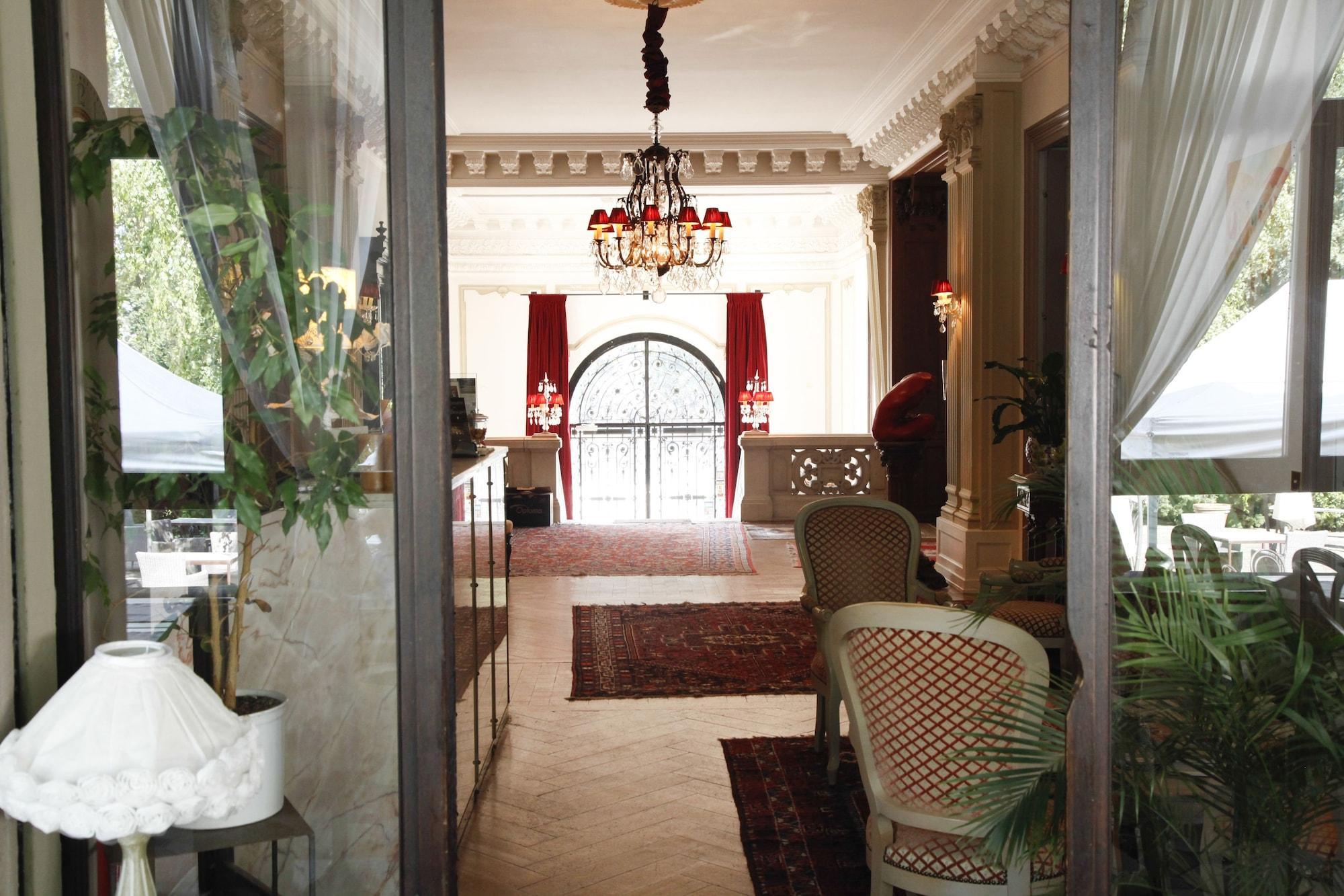 Domaine De Beaupre - Hotel The Originals Relais Guebwiller Exteriör bild